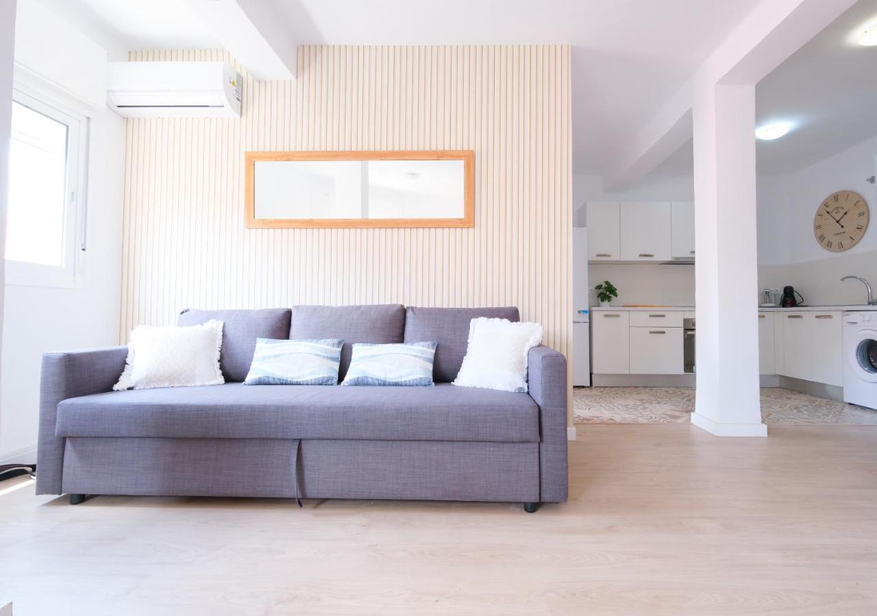 Lovely Apartment Малага Екстериор снимка