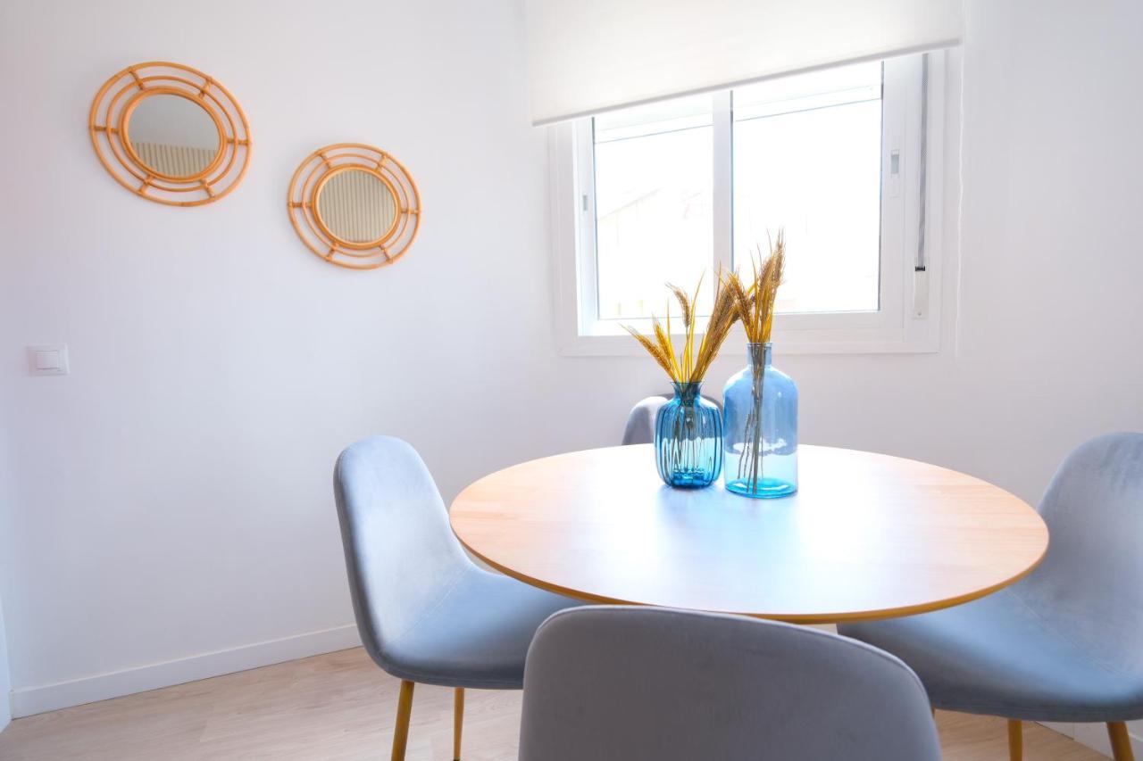 Lovely Apartment Малага Екстериор снимка