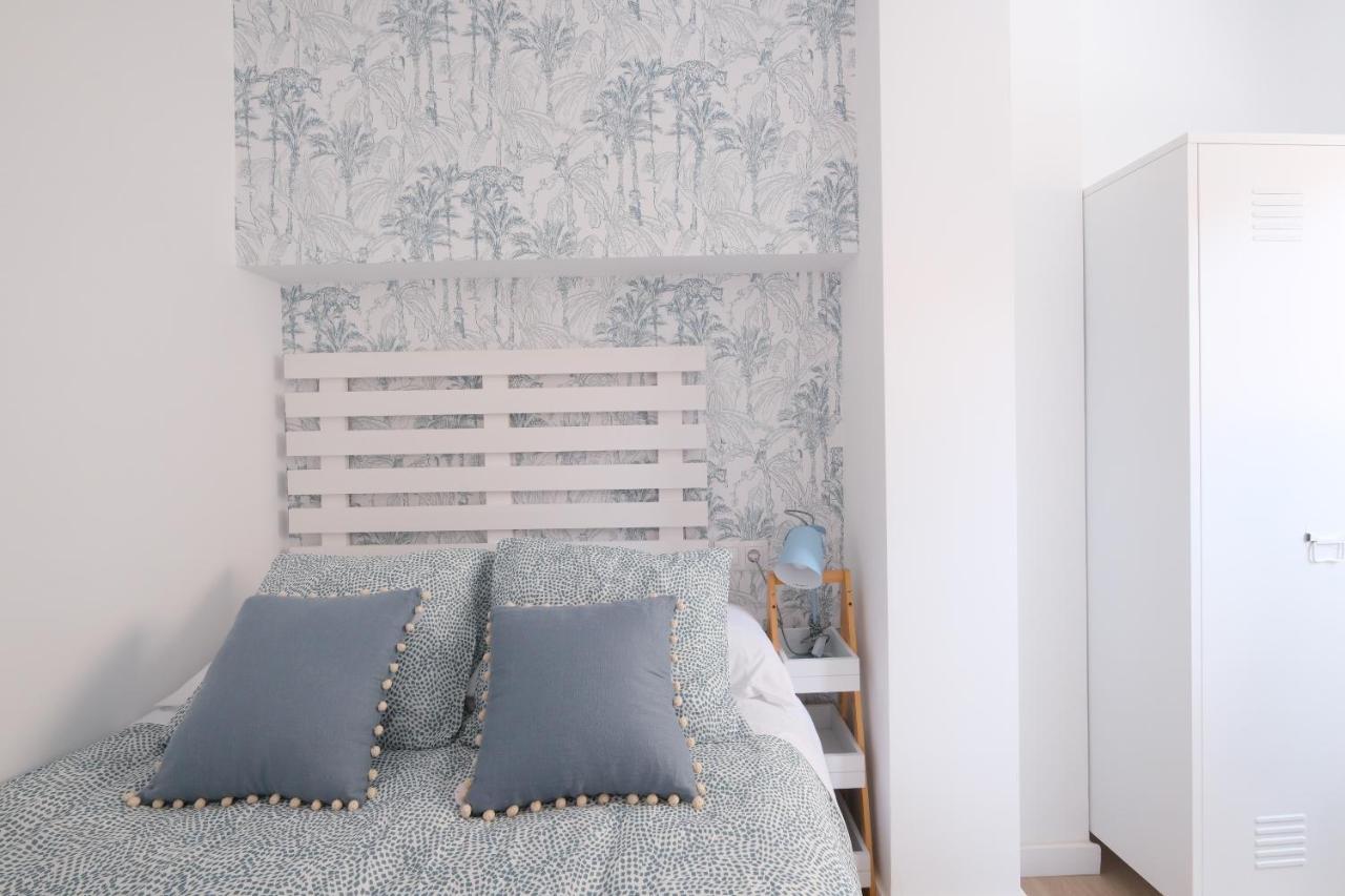 Lovely Apartment Малага Екстериор снимка