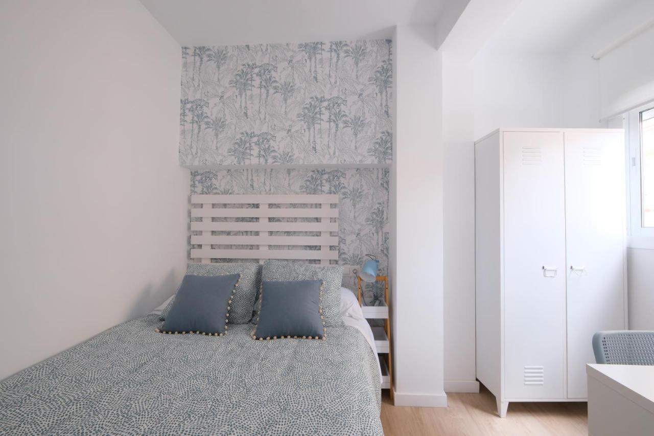 Lovely Apartment Малага Екстериор снимка